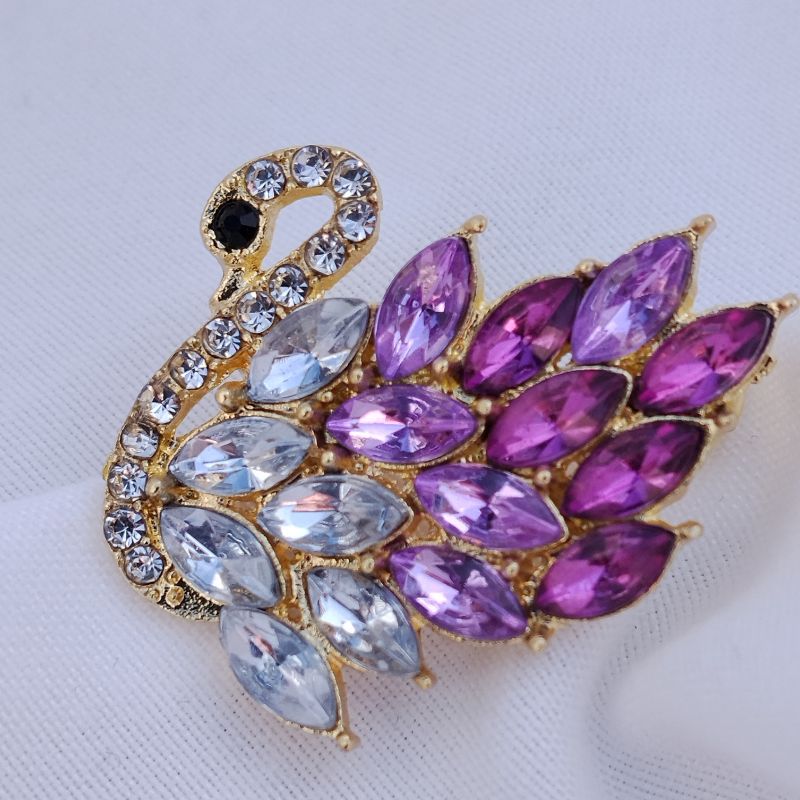 Broche Cygneau des Lacs avant