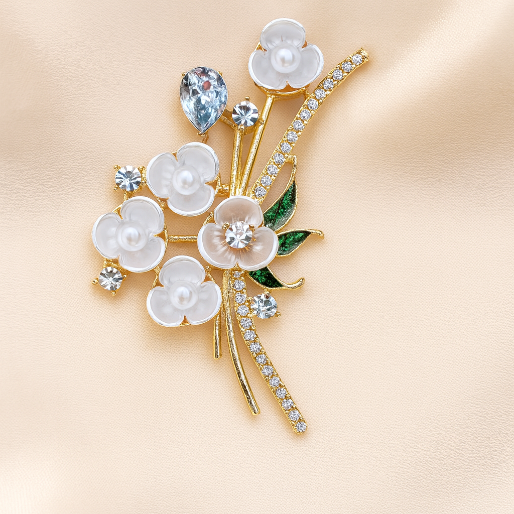 Broche Florale Rêve de Nacre sur soie
